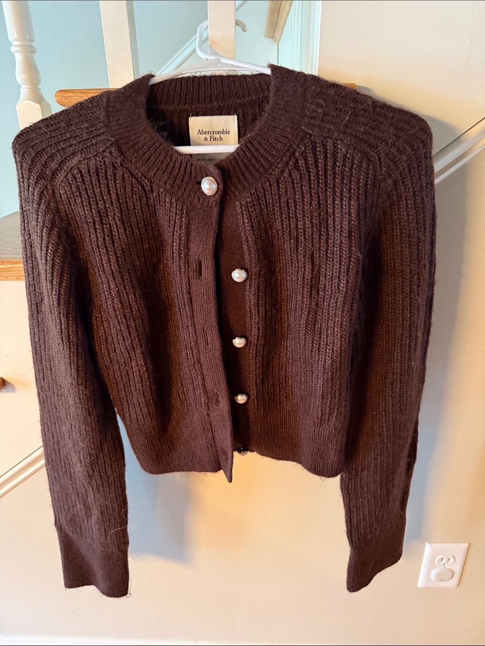 Abercrombie & Fitch Women's Dark Brown Ribbed Pearl-Button Cardigan